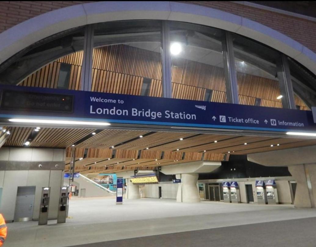 Skylight 1-bed Near Bridge & Tower Bridge - Excellent Transport Links London